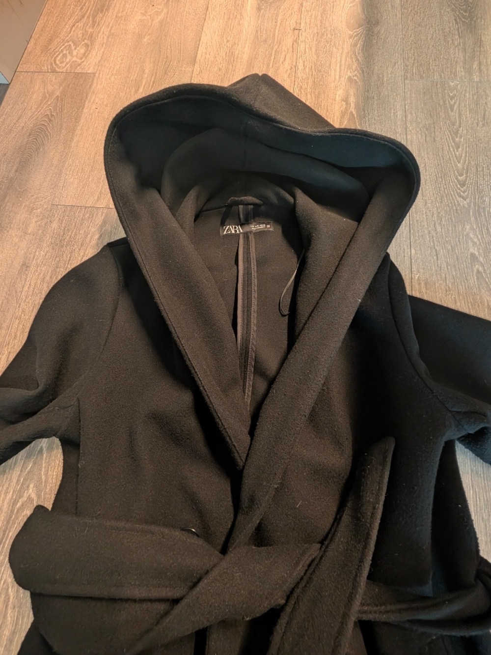 BELTED SOFT HOODED COAT in Black.